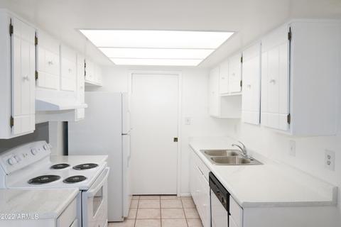1646 E Baker Dr, Tempe, AZ 85282 photo 4