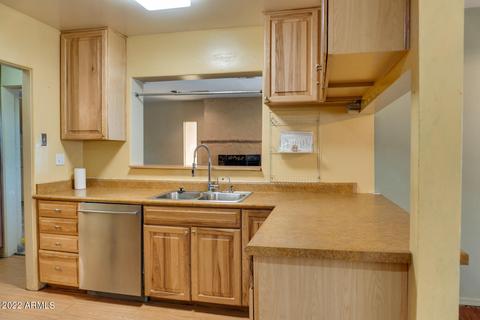 1014 E Glenn Dr, Phoenix, AZ 85020 photo 2