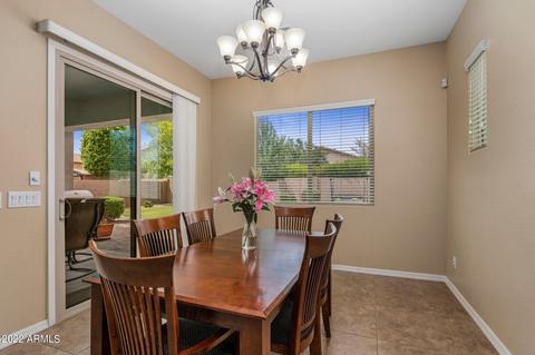 2588 E Orleans Dr, Gilbert, AZ 85298 photo 4