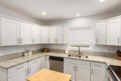 4247 E Roma Ave, Phoenix, AZ 85018 photo 8