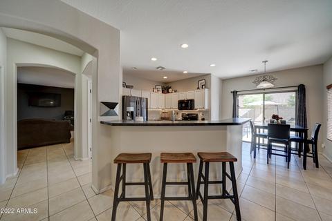 1520 E Constance Way, Phoenix, AZ 85042 photo 5