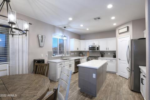 3915 E Thornton Ave, Gilbert, AZ 85297 photo 7