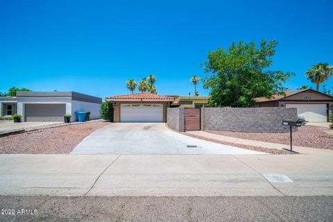 3908 E Windrose Dr, Phoenix, AZ 85032 photo 2