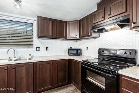 855 E Scenic St, Apache Junction, AZ 85119 photo 3