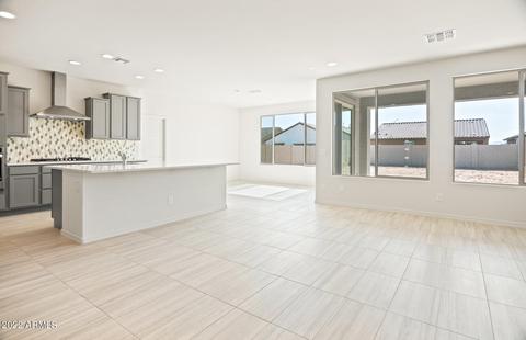 5840 N 88th Ln, Glendale, AZ 85305 photo 12