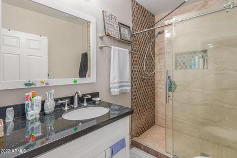 233 W Roeser Rd, Phoenix, AZ 85041 photo 8