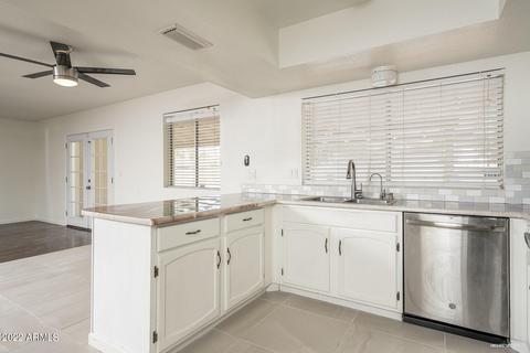 1314 E Glade Cir, Mesa, AZ 85204 photo 4