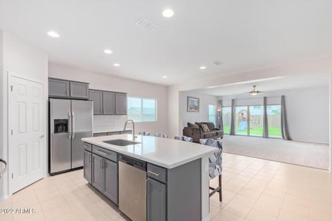 17543 W Hedgehog Pl, Surprise, AZ 85387 photo 6