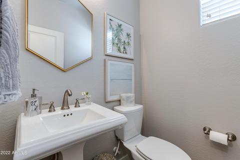 3709 E Cheery Lynn Rd, Phoenix, AZ 85018 photo 14