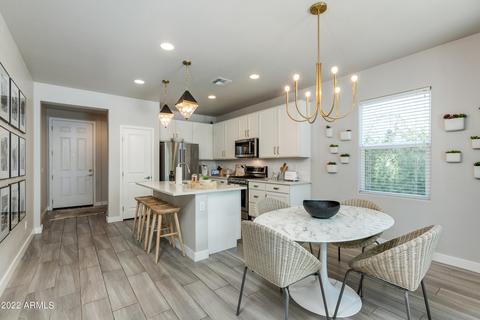3709 E Cheery Lynn Rd, Phoenix, AZ 85018 photo 5