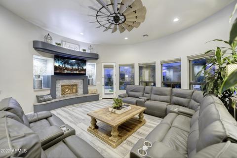 33909 N 3rd Dr, Phoenix, AZ 85085 photo 15