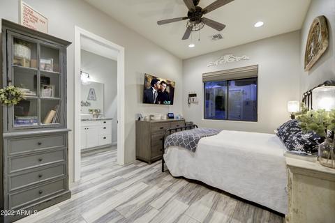 33909 N 3rd Dr, Phoenix, AZ 85085 photo 17