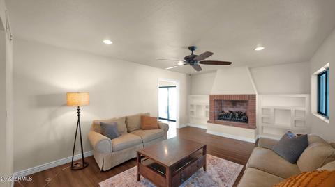 2434 E Beryl Ave, Phoenix, AZ 85028 photo 11