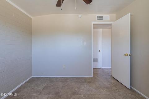 4008 N 63rd Dr, Phoenix, AZ 85033 photo 15