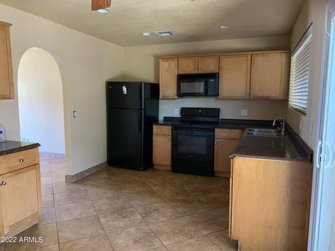 4514 E Nancy Ln, Phoenix, AZ 85042 photo 5