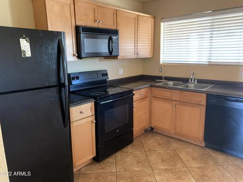 4514 E Nancy Ln, Phoenix, AZ 85042 photo 7