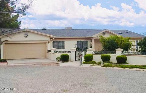 609 N Holm Cir N, Nogales, AZ 85621