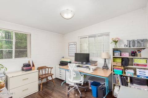423 S Robert Rd, Tempe, AZ 85281 photo 17