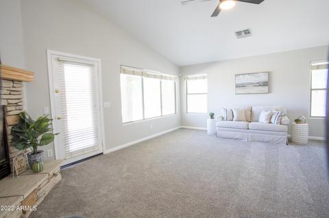 294 E Clifton Ave, Gilbert, AZ 85295 photo 3