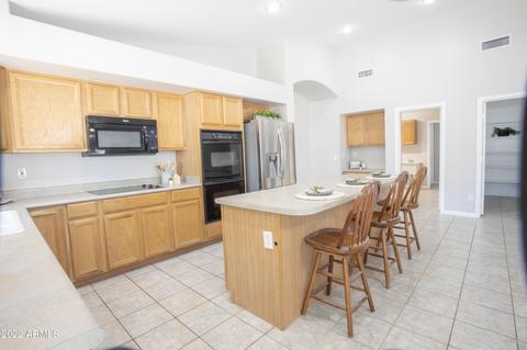 294 E Clifton Ave, Gilbert, AZ 85295 photo 17