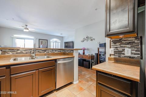 2250 E Deer Valley Rd #3, Phoenix, AZ 85024 photo 4