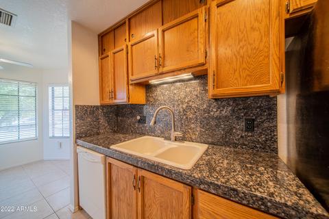 218 E Hartford Ave, Phoenix, AZ 85022 photo 6