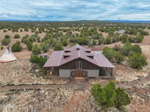 1550 W Java Dr, Ash Fork, AZ 86320 photo 9