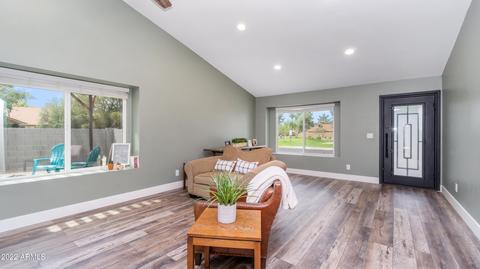 1055 S Buchanan St, Gilbert, AZ 85233 photo 5