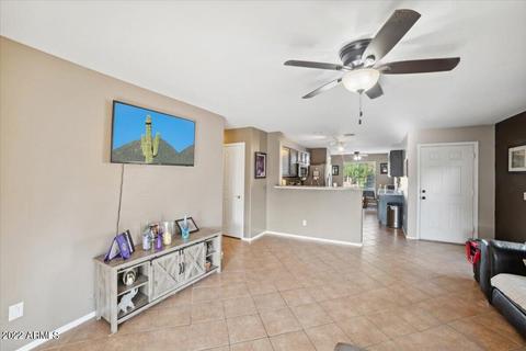 3206 S 79th Dr, Phoenix, AZ 85043 photo 5