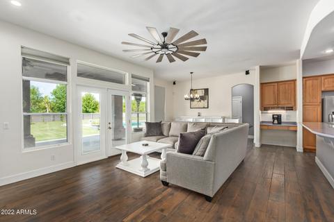3740 E Northridge Cir, Mesa, AZ 85215 photo 9