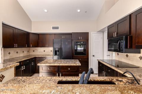 1951 E Citation Ln, Tempe, AZ 85284 photo 13