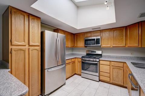 531 E Hayward Ave, Phoenix, AZ 85020 photo 9