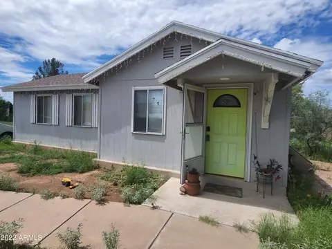 604 N Elizabeth Ave N, Douglas, AZ 85607
