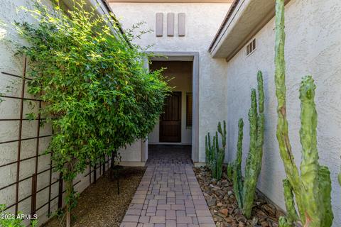 419 E Brisa Dr, Phoenix, AZ 85085 photo 4