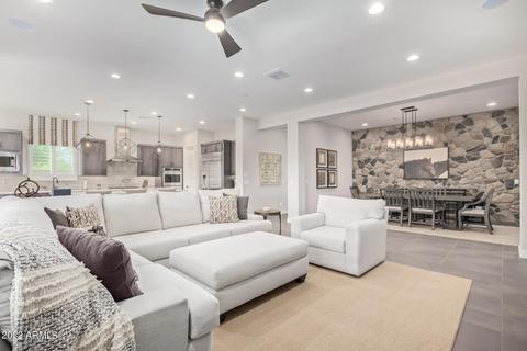 419 E Brisa Dr, Phoenix, AZ 85085 photo 9