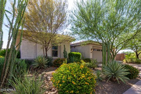 419 E Brisa Dr, Phoenix, AZ 85085 photo 3
