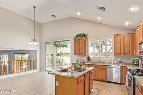 10636 E Kilarea Ave, Mesa, AZ 85209 photo 12