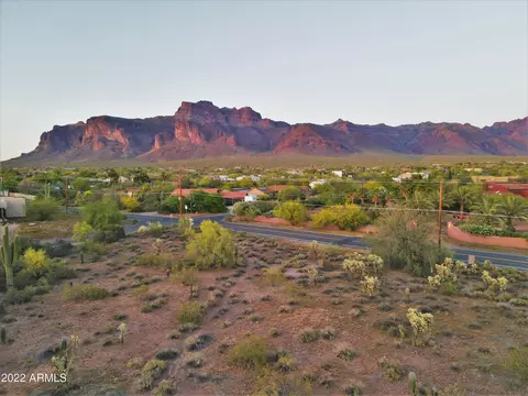 5525 E 10th Ave #C, Apache Junction, AZ 85119 photo 4