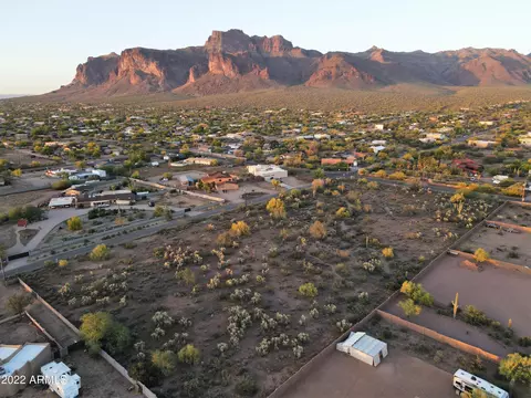 5525 E 10th Ave #C, Apache Junction, AZ 85119 photo 3