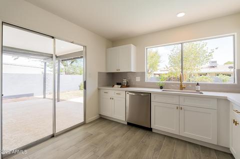 715 E Hackamore St, Mesa, AZ 85203 photo 11