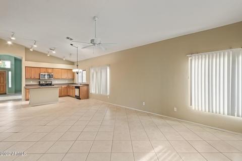 1462 E Sunrise Way, Gilbert, AZ 85296 photo 5