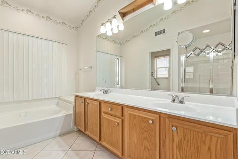 1462 E Sunrise Way, Gilbert, AZ 85296 photo 13