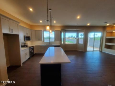 925 E Linda Ave, Apache Junction, AZ 85119 photo 4