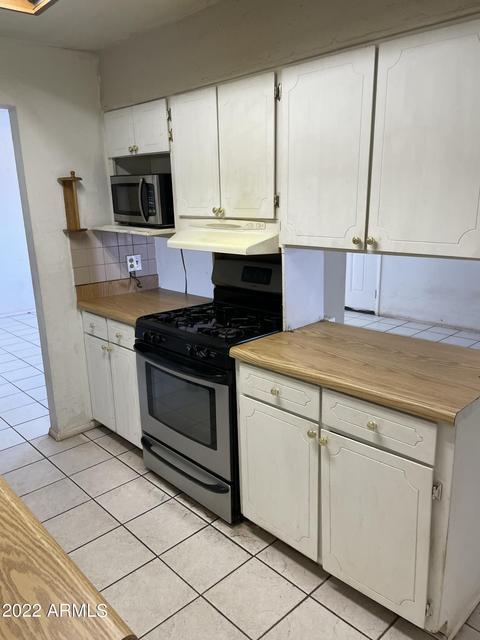 1639 E Violet Dr, Phoenix, AZ 85040 photo 12