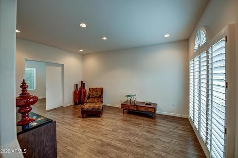 4220 E Wescott Dr, Phoenix, AZ 85050 photo 6