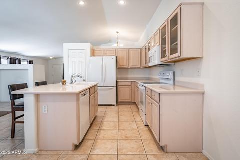 4013 E Wrangler Ct, Gilbert, AZ 85297 photo 11