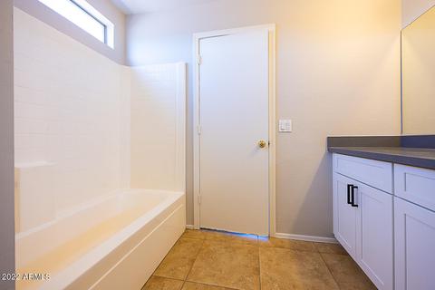 5825 S 31st Dr, Phoenix, AZ 85041 photo 16