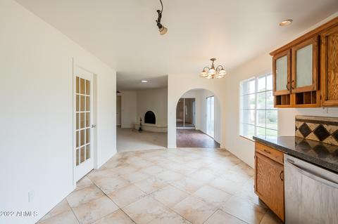 3414 E Anderson Dr, Phoenix, AZ 85032 photo 9