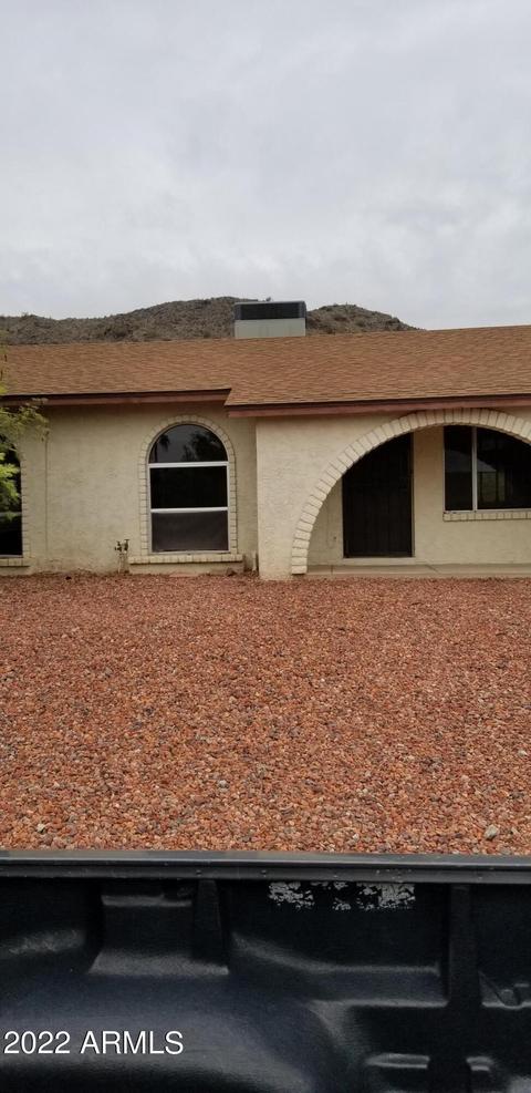 4312 E Pearce Rd, Phoenix, AZ 85044 photo 2
