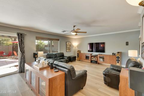 307 E Jasper Ct, Gilbert, AZ 85296 photo 3
